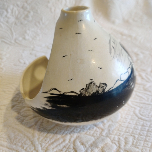 SOLD- Walrus Alaskan Bering Sea Originals Handmade 1969 Vintage Ashtray - Picture 2 of 9